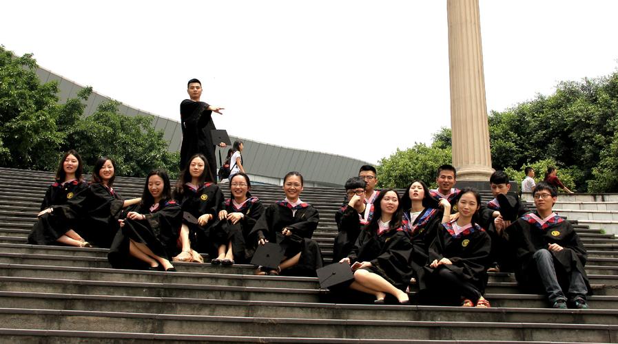西南政法大学应用法学院辩论队
